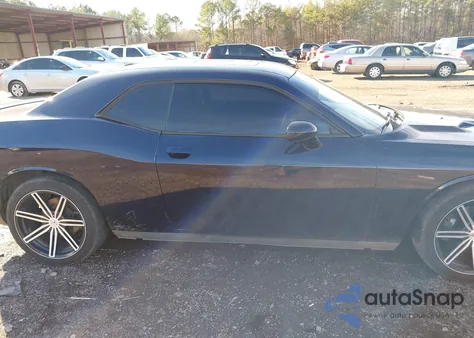 2012 Dodge Challenger Sxt z USA, uszkodzony, nr VIN 2C3CDYAG2CH213239